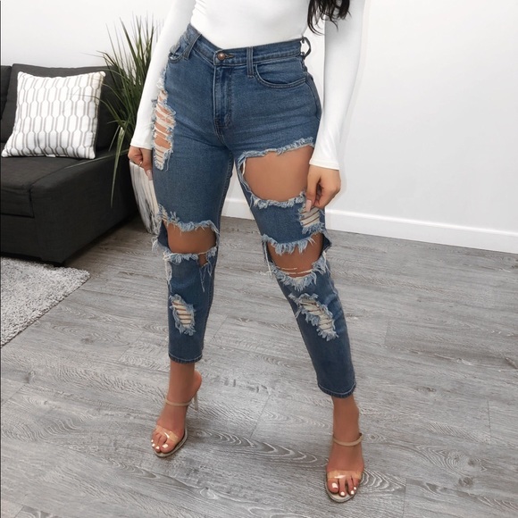 Lauras Boutique Denim - Alexa High Waisted Mom Jeans Lauras Boutique Denim - Alexa High Waisted Mom Jeans